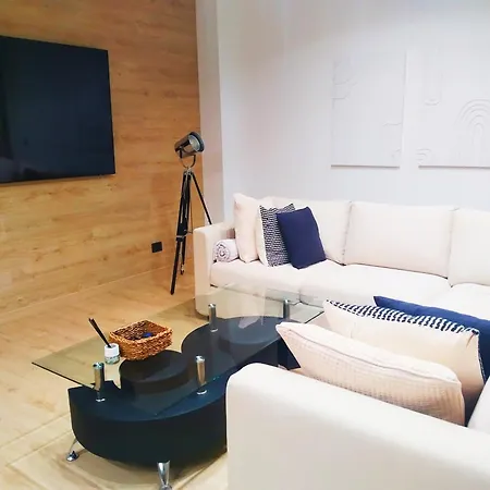 Urban Loft Rosal, Domotica Y Con Parking 아파트 *