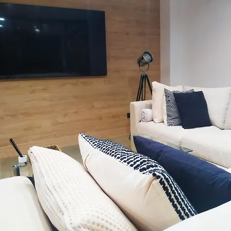 Urban Loft Rosal, Domotica Y Con Parking