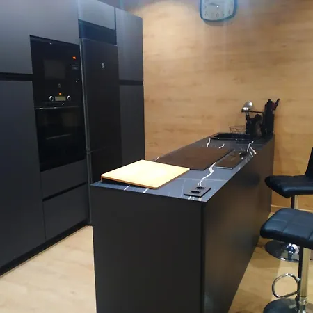 Urban Loft Rosal, Domotica Y Con Parking 아파트